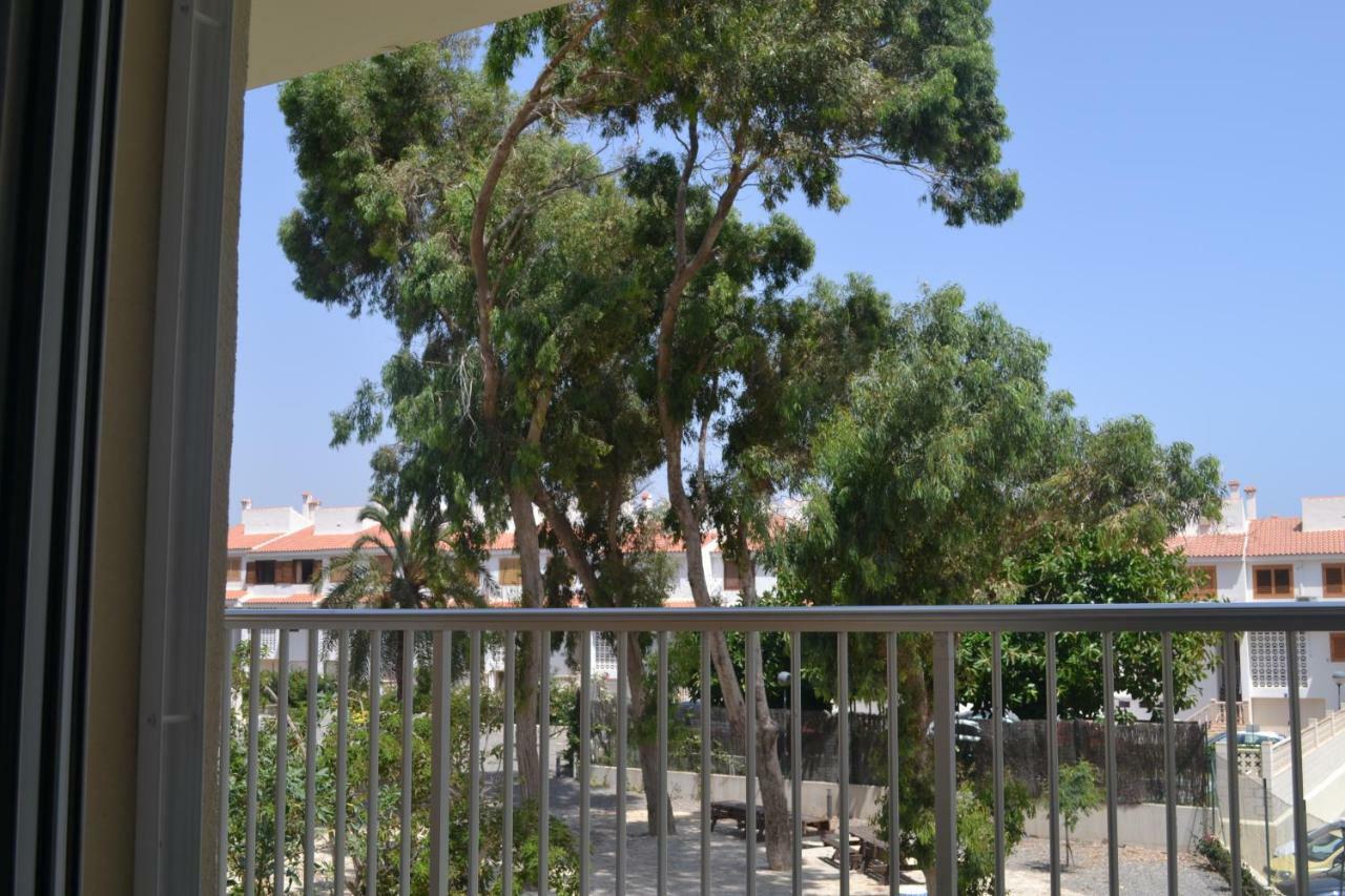 Apartamentos Lunamar El Campello Exteriör bild