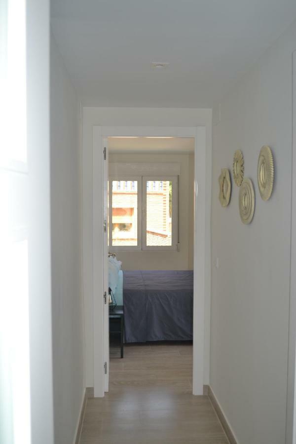 Apartamentos Lunamar El Campello Exteriör bild