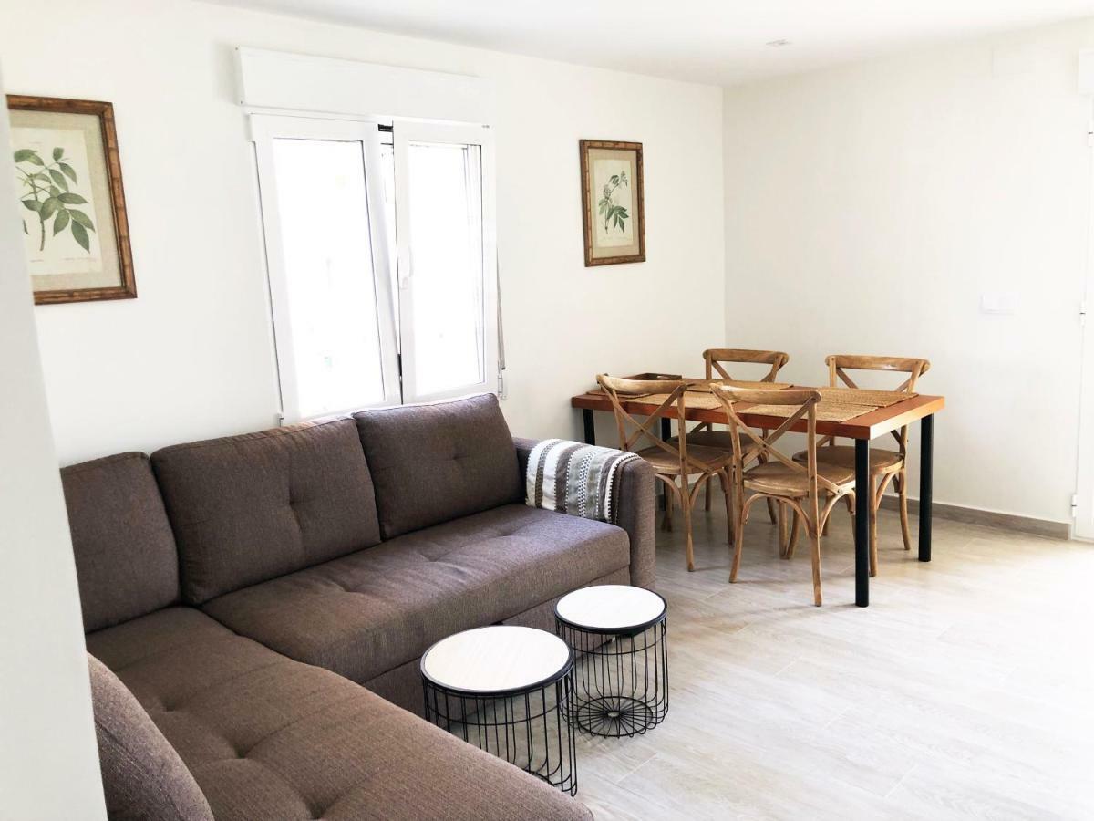Apartamentos Lunamar El Campello Exteriör bild